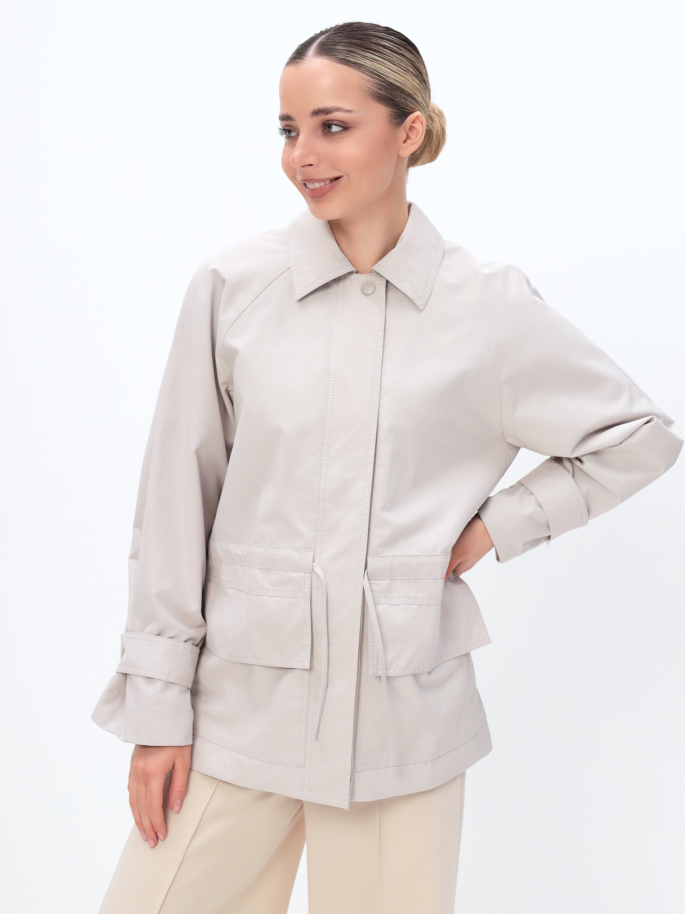 Куртка ветрозащитная женская TRF16-426