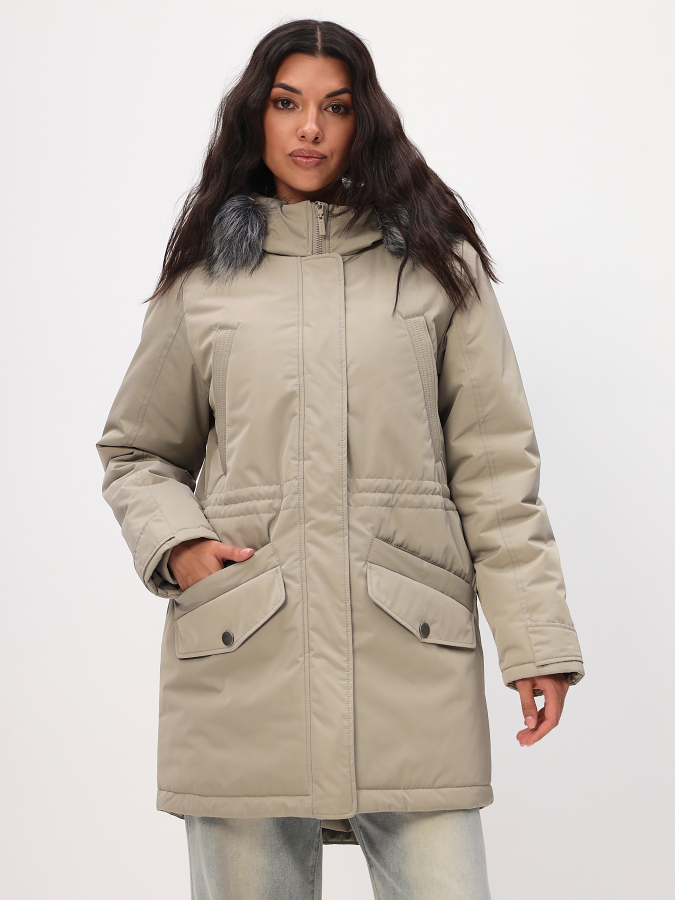 Куртка зимняя женская с опушкой из искусственного меха TRF14-346