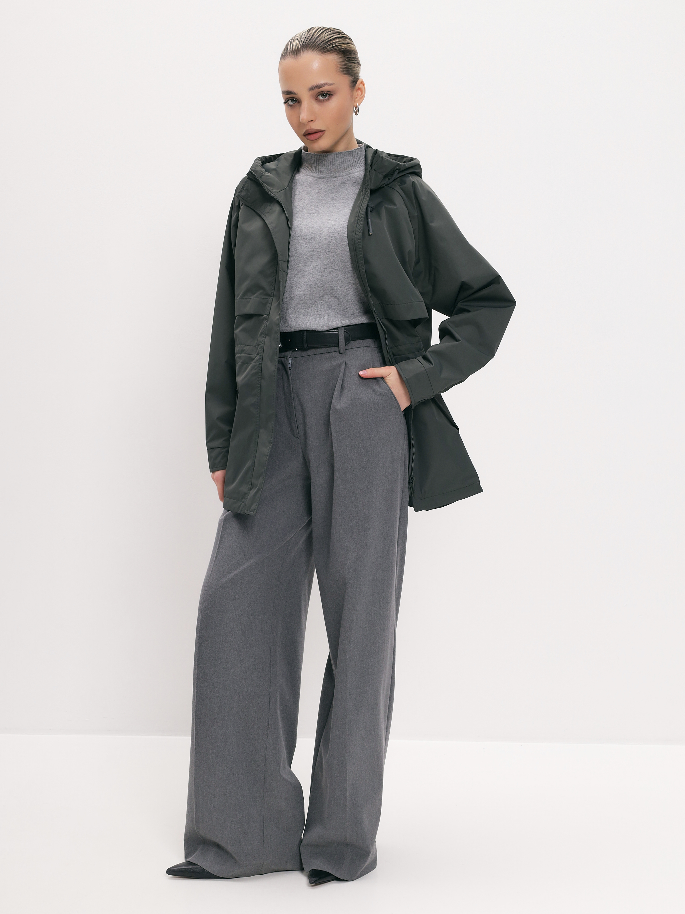 Куртка ветрозащитная женская TRF16-408