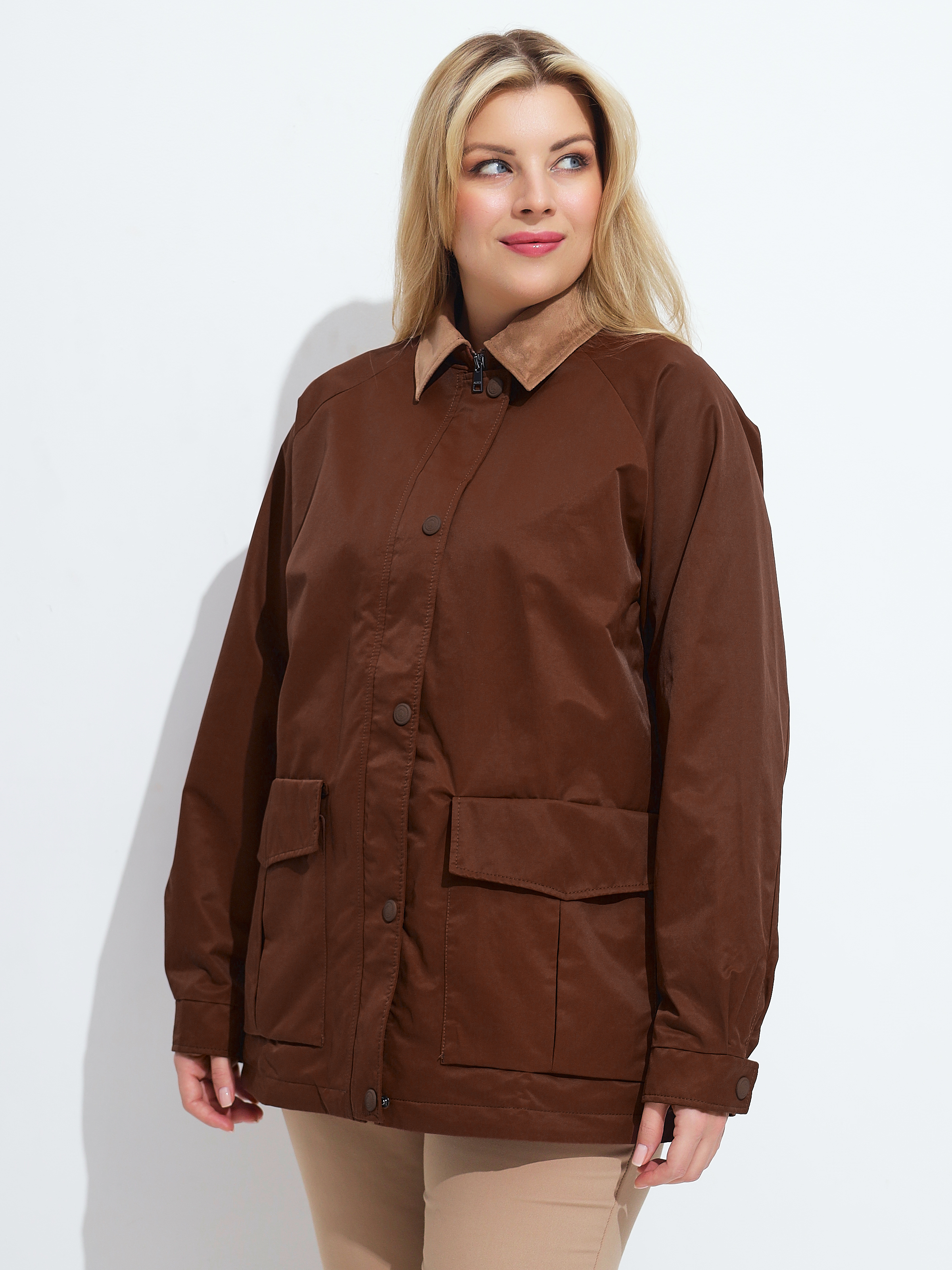 Куртка ветрозащитная женская TRF16-410